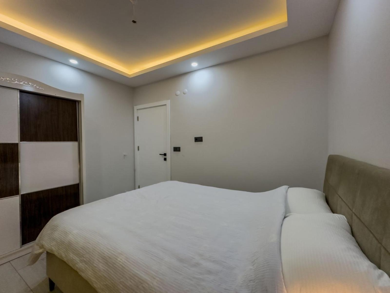 Havalimanina Yakin 1+1 Lux Suite Aksu  ภายนอก รูปภาพ